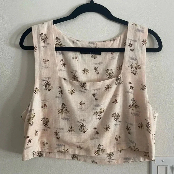 O.P.T. Linen Blend Pink Pastel and Palm Tree Square Neck Crop Top Size L - Picture 1 of 7